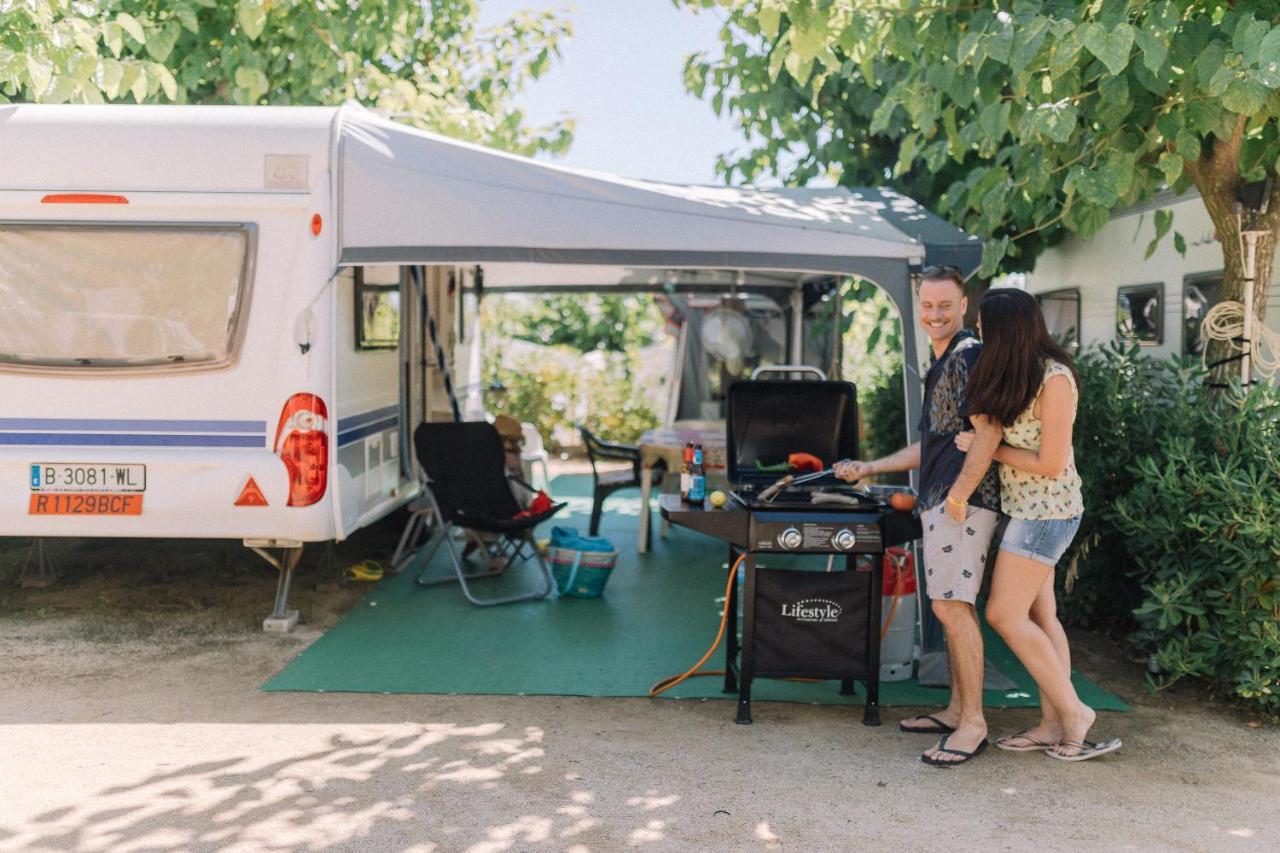 Camping Senia Caballo De Mar Pineda de Mar Exterior photo